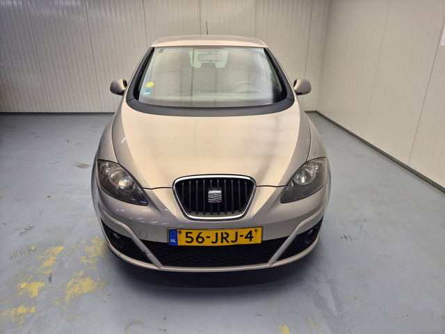 Foto 4 van Seat Altea 1.6 Style Airco Cruise Control Alu Velgen Trekhaak