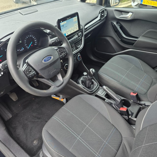 Foto 7 van FORD FIESTA 1.1 63 KW. nieuwe distributieriem
