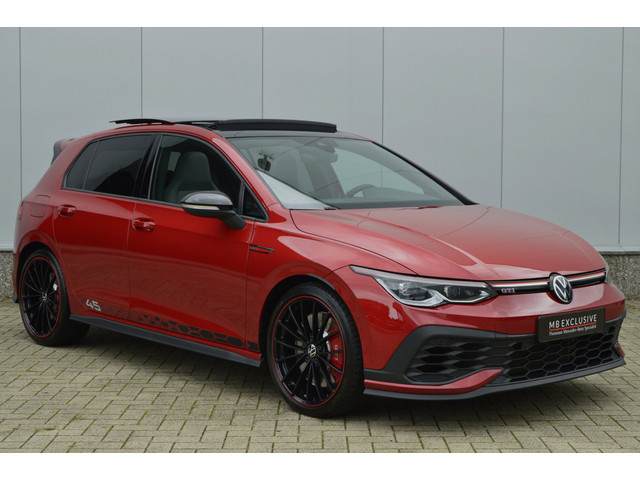 Foto 9 van Volkswagen Golf 8 2.0 GTI Clubsport 45 Jahre Akra DSG7 2021
