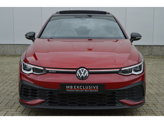 Foto 7 van Volkswagen Golf 8 2.0 GTI Clubsport 45 Jahre Akra DSG7 2021