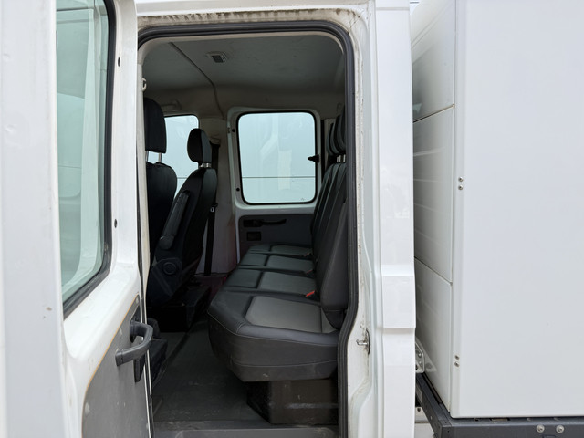 Foto 4 van Volkswagen Crafter 3.140 2.0 TDI Automaat Open Laadbak Kist Dubbele cabine 6-persoons Airco Trekhaak
