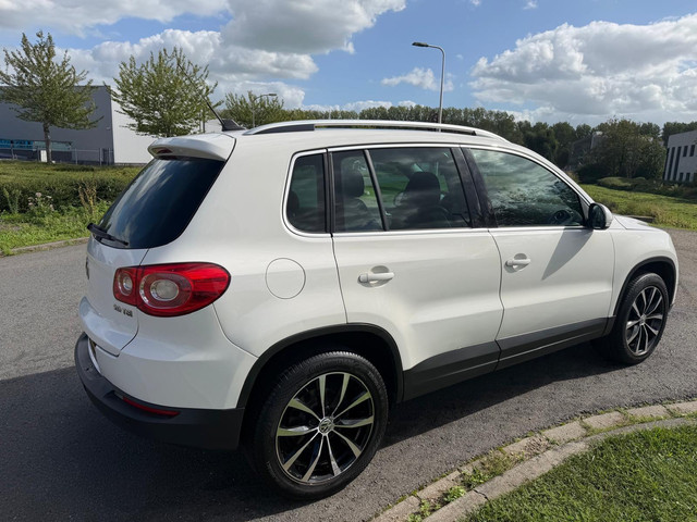 Foto 9 van Volkswagen Tiguan 2009 * 2.0 TSI Sport&Style 4Motion * Automaat * Export / Handel