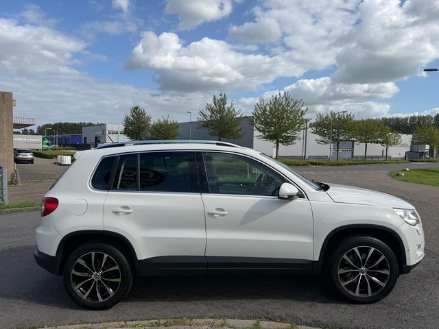 Foto 8 van Volkswagen Tiguan 2009 * 2.0 TSI Sport&Style 4Motion * Automaat * Export / Handel