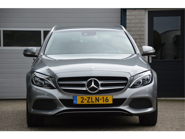 Foto 4 van Mercedes-Benz C-Klasse Estate 200 Ambition AVANTGARDE | LED | ILS | NAVI | CRUISE | PDC | ALARM | EN