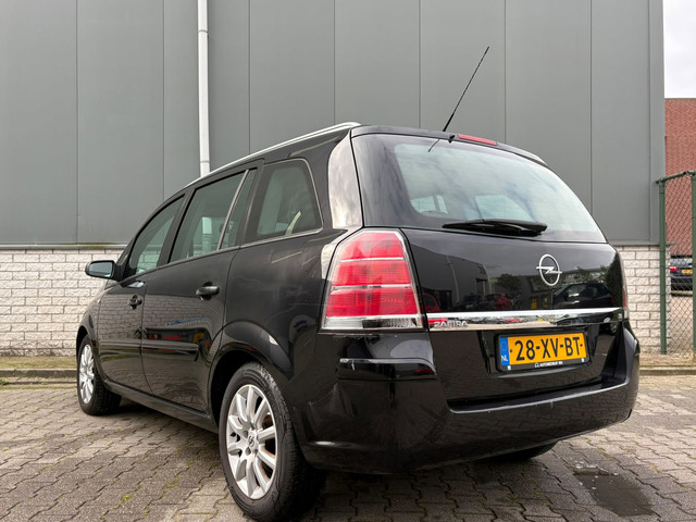 Foto 8 van Opel Zafira 1.8 Temptation-Automaat-7P-Airco