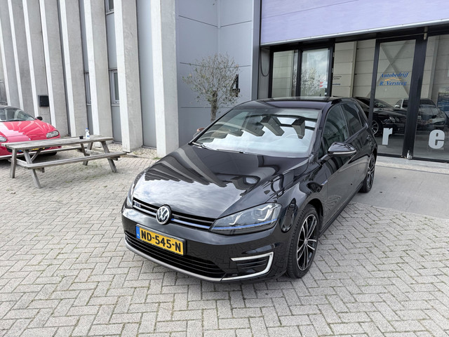 Foto 3 van Volkswagen Golf 1.4 TSI GTE NAP! ZEER GOED ONDERHOUDEN! INRUIL MOGELIJK!