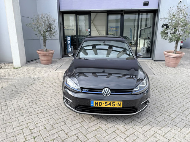 Foto 10 van Volkswagen Golf 1.4 TSI GTE NAP! ZEER GOED ONDERHOUDEN! INRUIL MOGELIJK!