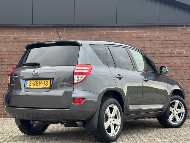 Foto 4 van Toyota RAV4 2.0 VVTI COMFORT | NAVI! | CRUISE! | TREKHAAK!
