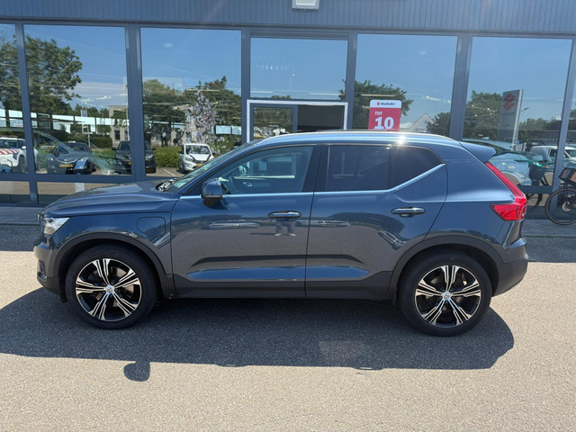 Foto 4 van Volvo XC40 1.5 T5 Recharge R-Design Nette staat|incl afleveringsbeurt