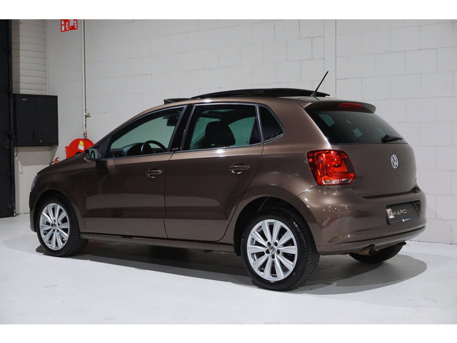 Foto 4 van Volkswagen Polo 1.2 TSI DSG Style 105PK Pano Carplay Clima