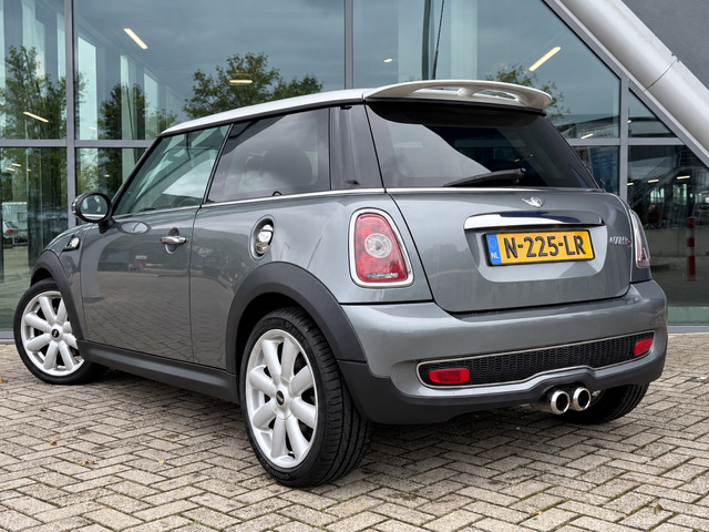 Foto 7 van Mini 3-Deurs 1.6 Cooper S | Leer | Stoelverwarming | Xenon!