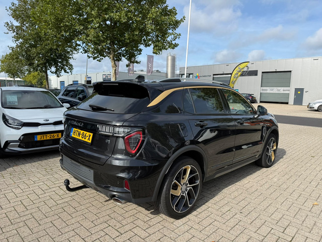 Lynk & Co 01 1.5|Plug-in Hybrid|Trekhaak|1800kg geremd|Pano|360 camera|adaptive Cruise|full-opties