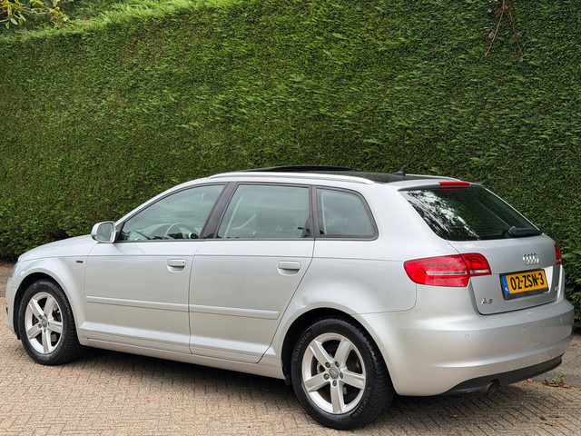 Foto 5 van Audi A3 Sportback 1.2 TFSI Attraction RIJDGOED/PANO/XENON/APK