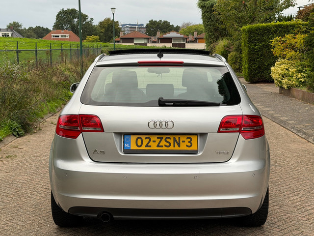 Foto 7 van Audi A3 Sportback 1.2 TFSI Attraction RIJDGOED/PANO/XENON/APK