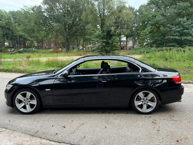 Foto 3 van BMW 3-serie Cabrio 325i 2009 Zwart Automaat