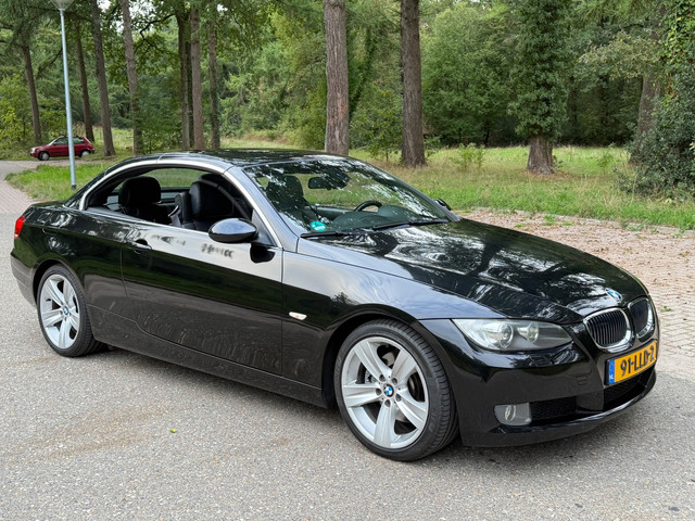 Foto 8 van BMW 3-serie Cabrio 325i 2009 Zwart Automaat