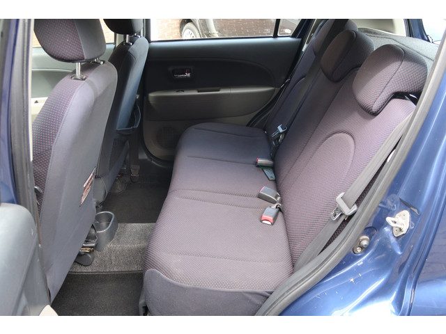 Foto 5 van Daihatsu Sirion 2 1.3-16V Comfort *Rijklaarprijs *Airco