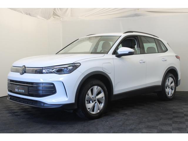 Foto 3 van Volkswagen Tiguan 1.5 eHybrid Life |Camera|Navi| PLUG-IN hybrid