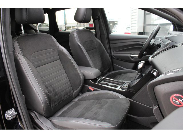 Ford Kuga 1.5 EcoBoost ST Line AWD / Panoramadak / Trekhaak