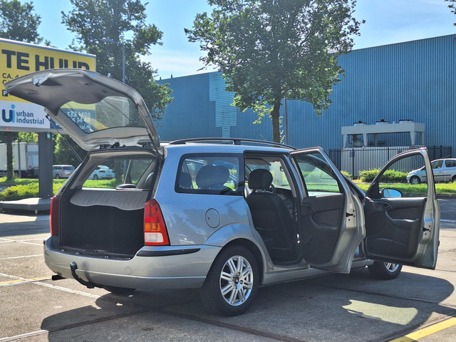 Foto 6 van Ford Focus Wagon €650,- TEKST GOED LEZEN !!!!!