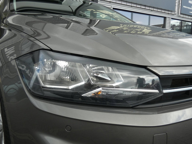 Foto 2 van Volkswagen POLO 1.6 TDI Highline AUTOMAAT|STOELVERWARMING|LM VELGEN 15 INCH|AIRCO