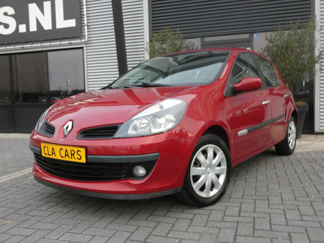 Foto 7 van Renault CLIO 1.2 TCE Dynamique S| AIRCO|