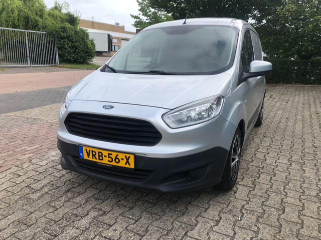 Foto 3 van Ford Transit Courier 1.5 TDCI Trend