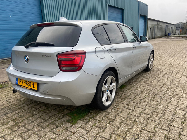 Foto 8 van BMW 1-serie 116d High Executive
