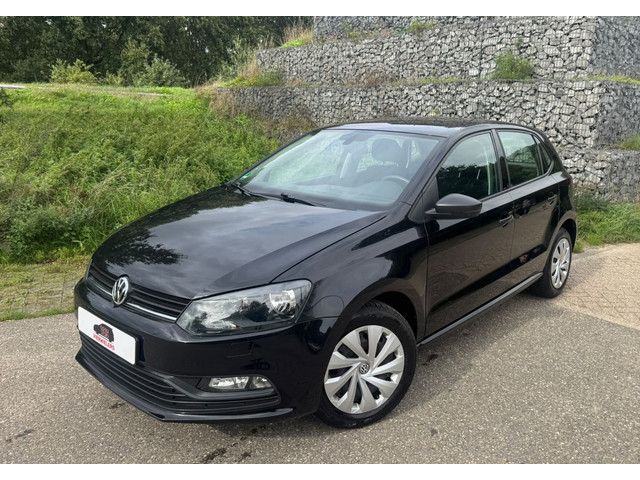 Foto 2 van Volkswagen POLO 1.0 Comfortline 75 pk Stoelverw Cruise Contr Airco