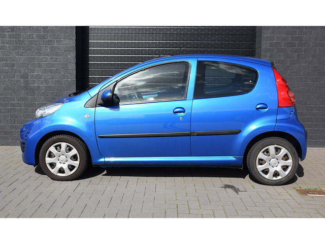 Foto 5 van Peugeot 107 1.0-12V XS*2e eigenaar*Airco*Elec ramen*NL Auto*5Drs*90Dkm*