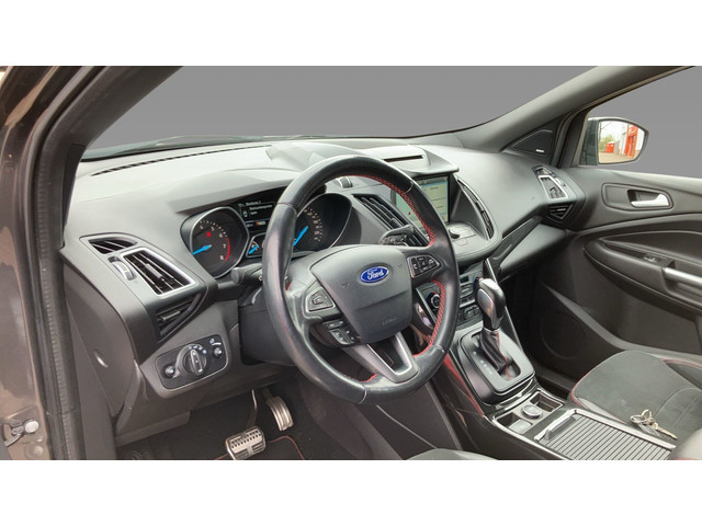 Foto 7 van Ford Kuga 1.5 EcoBoost ST Line 182pk / Camera / CarPlay / Keyless / 18'' / Stoel+Stuurverwarming / D