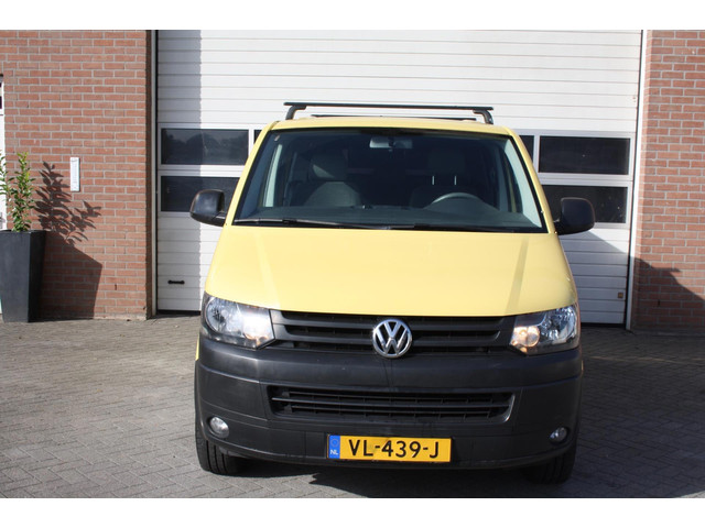 Foto 10 van Volkswagen Transporter 2.0 TDI L1H1.airco.5 zitplaatsen.1 vw dealer onderh.navigatie.cruise control.