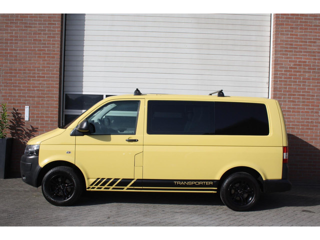 Foto 7 van Volkswagen Transporter 2.0 TDI L1H1.airco.5 zitplaatsen.1 vw dealer onderh.navigatie.cruise control.
