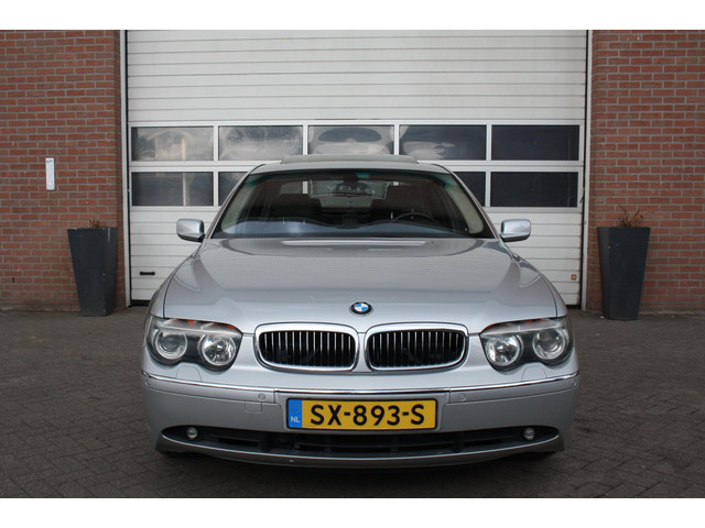 Foto 10 van BMW 7-serie 760Li lange uitvoering.Bomvol, 90.000km, Koelkast, Tv, Elektrische Stoelen Achterin, Stu