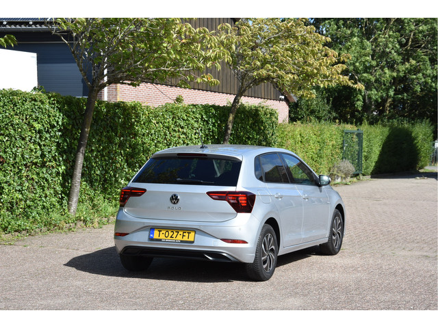 Foto 7 van Volkswagen Polo 1.0 TSI Life Business ECC ACC IQ-drive Virtueel-groot Camera PDC NAP