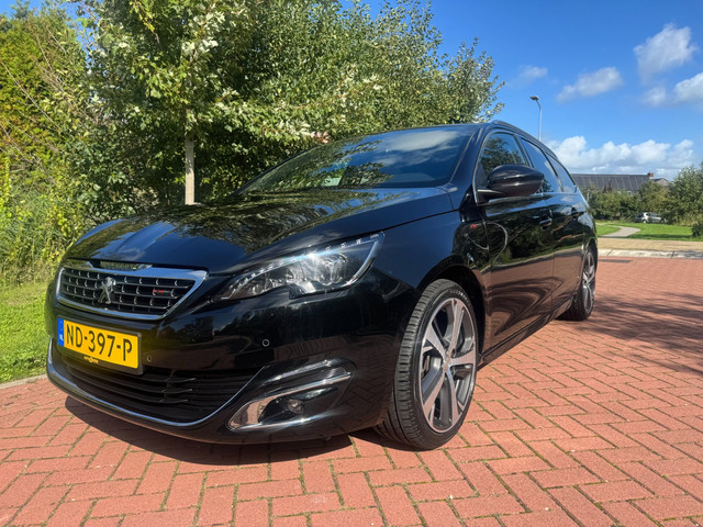 Foto 2 van Peugeot 308 SW 1.2 PureTech GT-line 53.000 KM