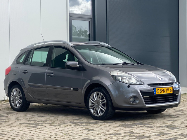 Foto 6 van Renault Clio Estate 1.2 TCE 20th Anniversary AIRCO NAVI