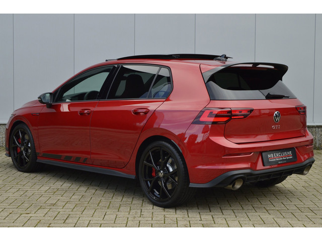 Foto 8 van Volkswagen Golf 8 2.0 TSI GTI Clubsport Akrapovic 300pk DSG7 2023
