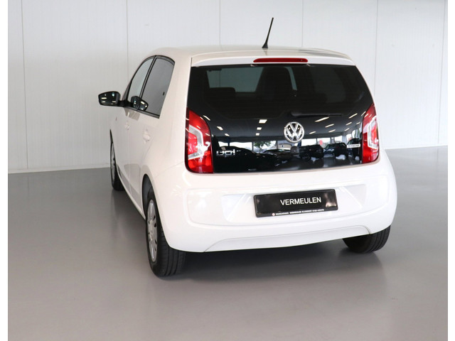 Foto 4 van Volkswagen Up! Volkswagen up! Move up | Airco 2015| € 7.450 rijklaar.