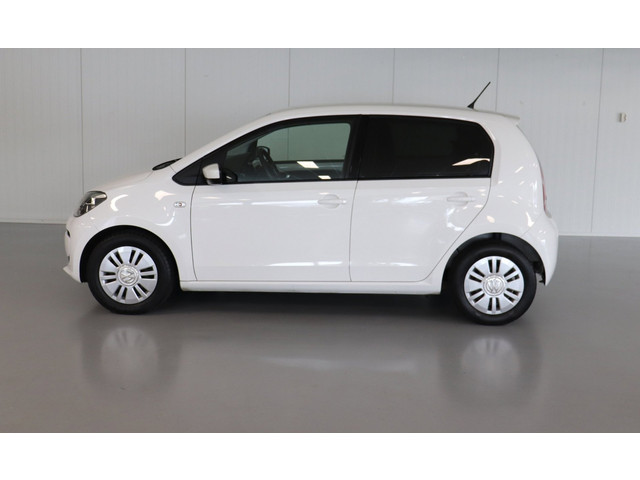 Foto 3 van Volkswagen Up! Volkswagen up! Move up | Airco 2015| € 7.450 rijklaar.