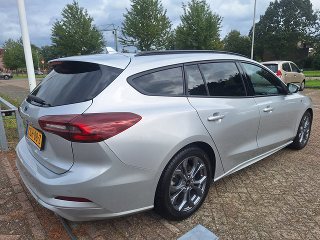 Foto 5 van Ford FOCUS Wagon 1.0 EcoBoost Hybrid ST Line (bj 2024)