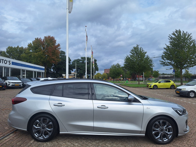 Foto 9 van Ford FOCUS Wagon 1.0 EcoBoost Hybrid ST Line (bj 2024)