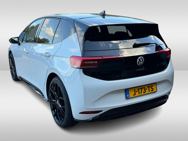 Foto 6 van Volkswagen ID.3 First Max 58 kWh / SOH 92,3% / Full option! / Panoramadak / Camera / Head-up / Keyle