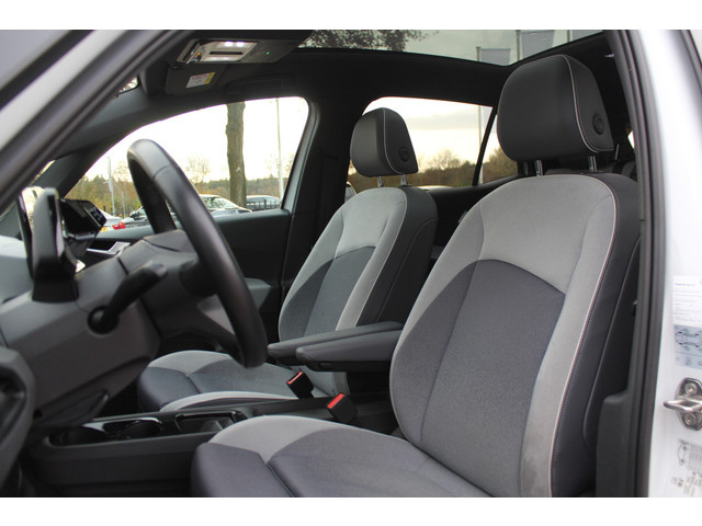Foto 7 van Volkswagen ID.3 First Max 58 kWh / SOH 92,3% / Full option! / Panoramadak / Camera / Head-up / Keyle