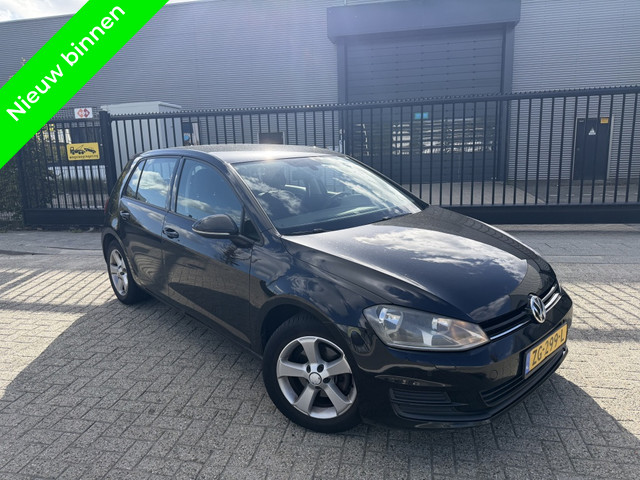 Foto 10 van Volkswagen Golf 2.0 TDI DSG7|150pk|Sensoren|Navi|Clima|Cruise