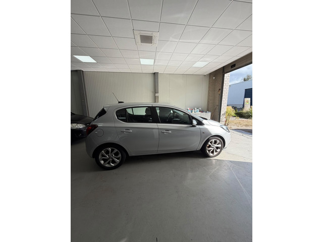 Foto 2 van Opel Corsa 1.3 CDTI Edition