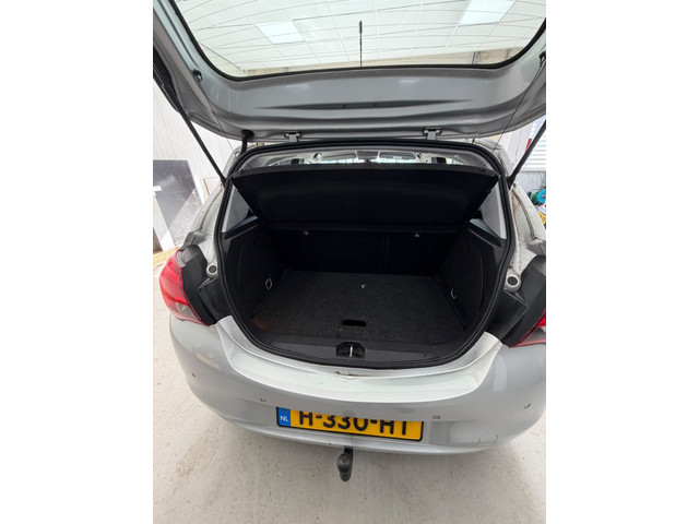 Foto 5 van Opel Corsa 1.3 CDTI Edition