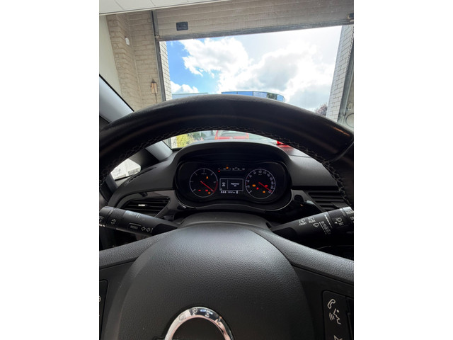Foto 8 van Opel Corsa 1.3 CDTI Edition