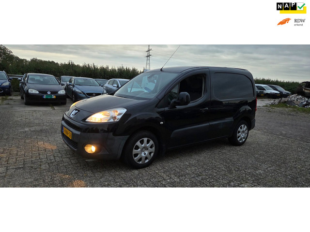 Foto 10 van Peugeot Partner 120 1.6 HDI L1 XT Profit + Airco Nap