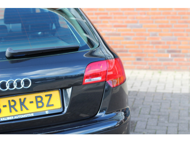 Foto 8 van Audi A3 Sportback 1.6 | 5 deurs | NAP